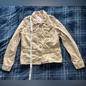 Y2K Aeropostale tan button up jacket size M